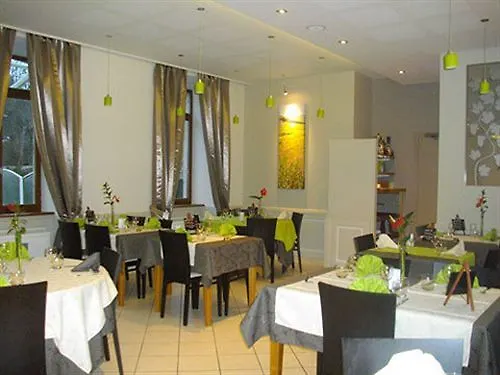 Hotel Logis Auberge De L'Allagnonette Saint-Poncy